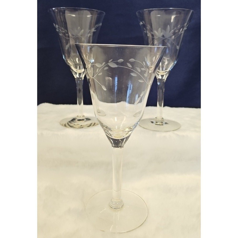 Vintage Set of 3, 7 3/8" Etched Stemware - Simple‎ Leaves Design